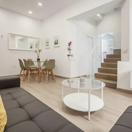 Centro, 3bd Y 2ba, 1min Catedral, Duplex De Lujo *